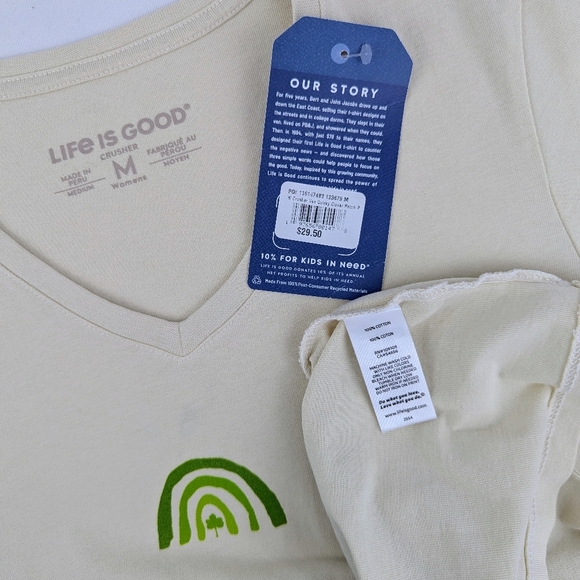 Life Is Good Quirky Clover Rainbow Crusher Tee V-Neck Putty White M NWT - Picture 4 of 10
